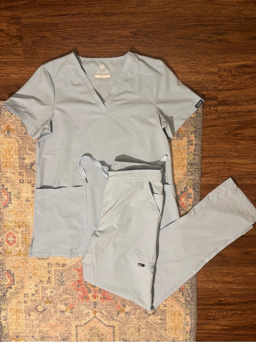 Adar‎ Light Baby Blue Straight Leg Scrubs Set Size S